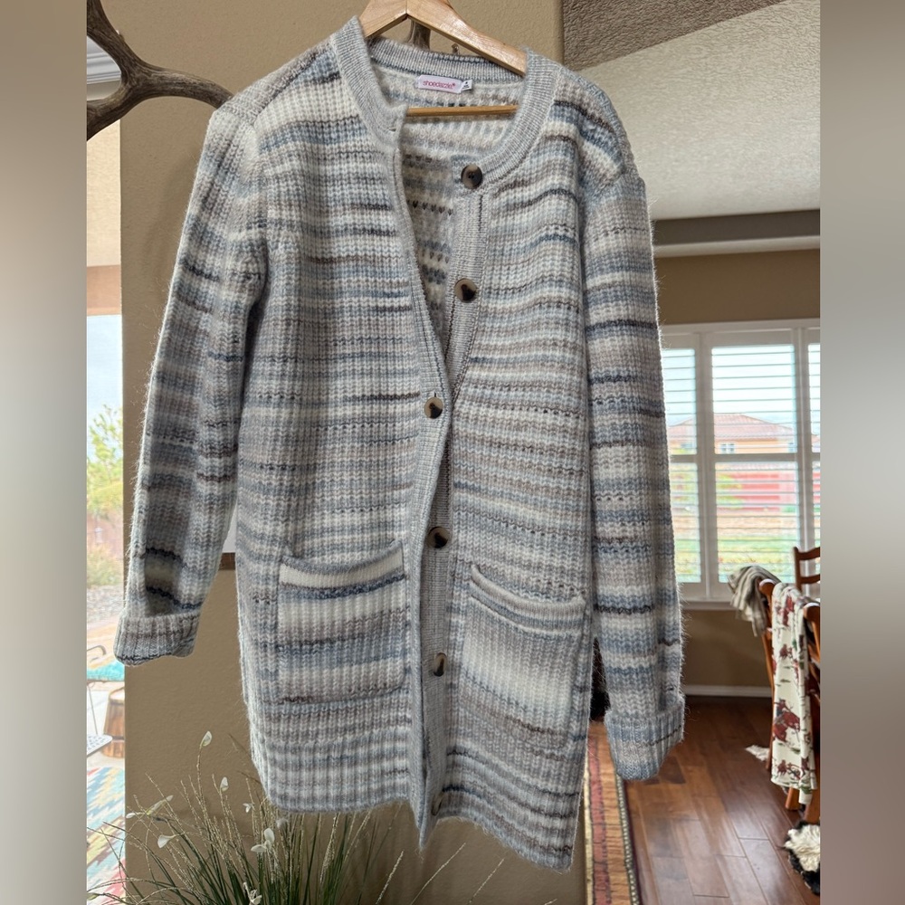 Striped Button-Up oversized Cardigan